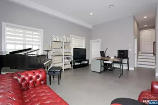 807 Inwood Terrace B, Fort Lee, NJ 07024 - Photo 40