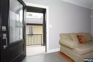 807 Inwood Terrace B, Fort Lee, NJ 07024 - Photo 4