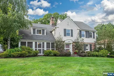 486 Ridgewood Avenue, Glen Ridge, NJ 07028 - Photo 2