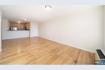 448 Palisade Avenue, Cliffside Park, NJ 07010 - Photo 12