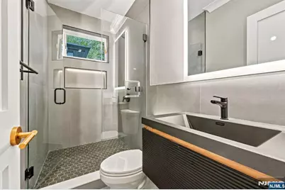 761 Cathy Ann Court, Paramus, NJ 07652 - Photo 32