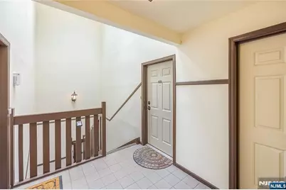 1409 Faulkner Court, Mahwah, NJ 07430 - Photo 16
