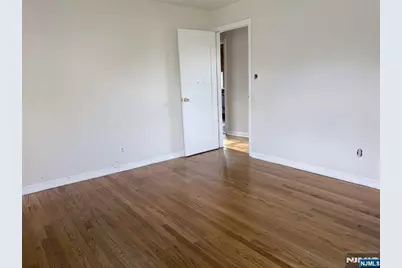 284 Main Avenue, Wood Ridge, NJ 07075 - Photo 16