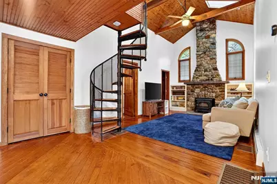 106 Demarest, Bloomingdale, NJ 07403 - Photo 4