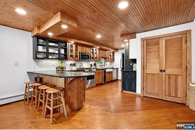 106 Demarest, Bloomingdale, NJ 07403 - Photo 8