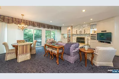 15 McDonough Place, Caldwell, NJ 07006 - Photo 12