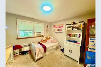 23 Strong Street, Wallington, NJ 07057 - Photo 20