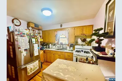 23 Strong Street, Wallington, NJ 07057 - Photo 22