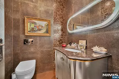 1088 Dearborn Road, Fort Lee, NJ 07024 - Photo 20