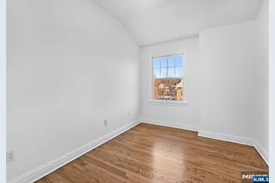 22 Cobblestone Way, Tenafly, NJ 07670 - Photo 12