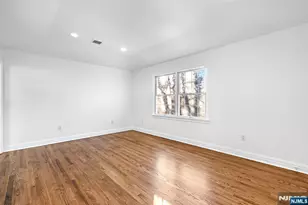 22 Cobblestone Way, Tenafly, NJ 07670 - Photo 8