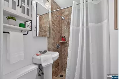 200 Wayne Street 102 #102, Jersey City, NJ 07302 - Photo 14
