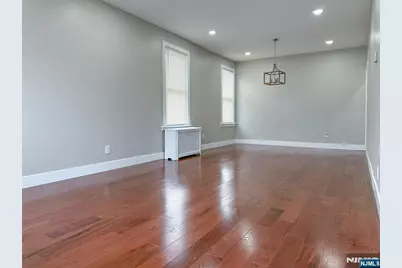 20 4th Street, North Arlington, NJ 07031 - Photo 4