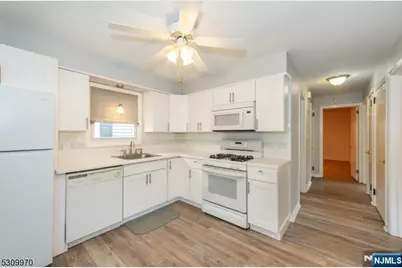74 Pine Street, Verona, NJ 07044 - Photo 16