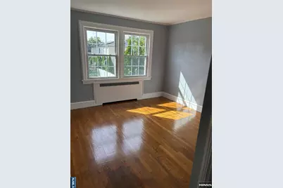 10 Carlisle Street, Bergenfield, NJ 07621 - Photo 14