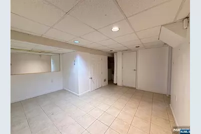 530 Lincoln Avenue, Ridgefield, NJ 07657 - Photo 12