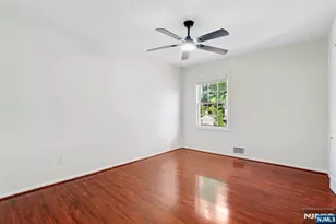 54 Haven Ave, Bergenfield, NJ 07621 - Photo 28