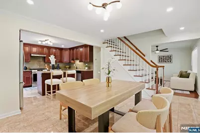 54 Haven Avenue, Bergenfield, NJ 07621 - Photo 10