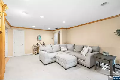 61 Charles Street, Allendale, NJ 07401 - Photo 20