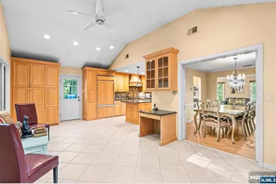 61 Charles Street, Allendale, NJ 07401 - Photo 4