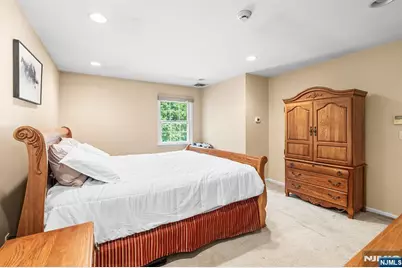 61 Charles Street, Allendale, NJ 07401 - Photo 16