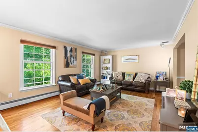 61 Charles Street, Allendale, NJ 07401 - Photo 10