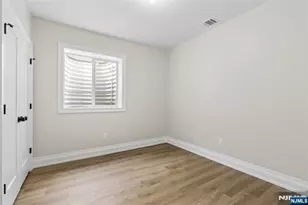 367 Johnson Ave, Teaneck Township, NJ 07666 - Photo 30