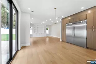 367 Johnson Ave, Teaneck Township, NJ 07666 - Photo 16