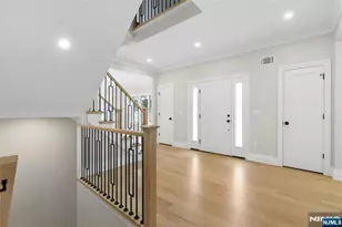367 Johnson Ave, Teaneck Township, NJ 07666 - Photo 18