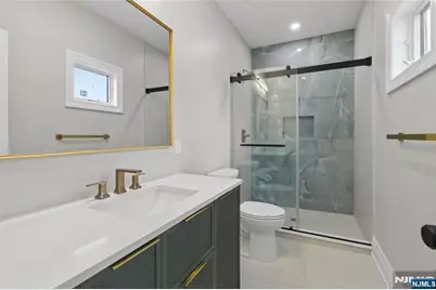 367 Johnson Avenue, Teaneck Township, NJ 07666 - Photo 22
