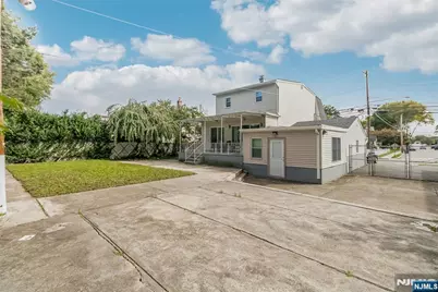 113 Willow Street, Elmwood Park, NJ 07407 - Photo 30