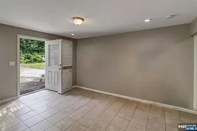 113 Willow Street, Elmwood Park, NJ 07407 - Photo 26