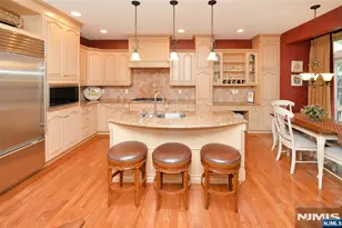 12 Sky View Dr, North Haledon, NJ 07508 - Photo 8