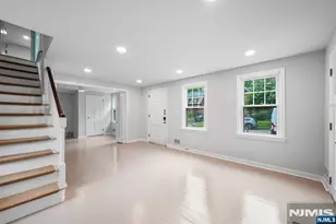 1187 Sussex Rd, Teaneck Township, NJ 07666 - Photo 8