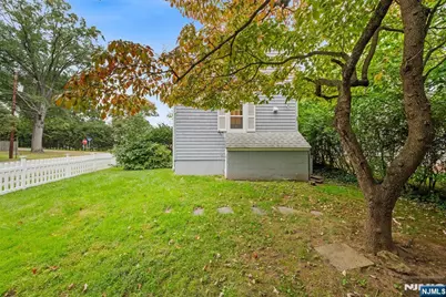 1187 Sussex Road, Teaneck Township, NJ 07666 - Photo 36