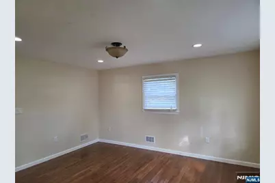 30 Highwood Drive, Dumont, NJ 07628 - Photo 4