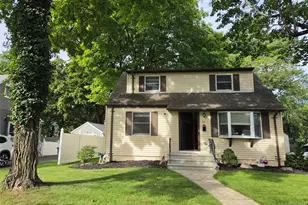30 Highwood Dr, Dumont, NJ 07628 - Photo 1