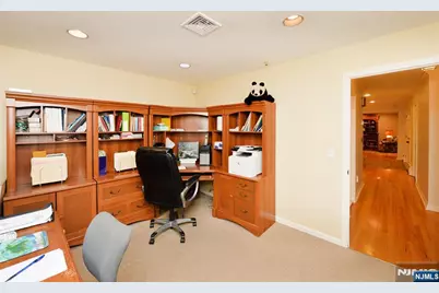 632 Iroquois Street, Oradell, NJ 07649 - Photo 28
