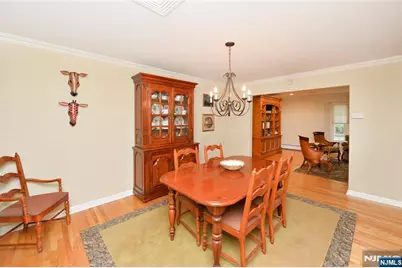 632 Iroquois Street, Oradell, NJ 07649 - Photo 10