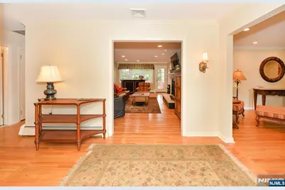 632 Iroquois Street, Oradell, NJ 07649 - Photo 4
