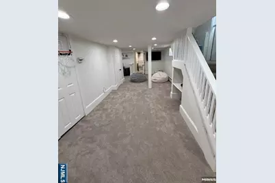 72 Cottage Street A #A, Midland Park, NJ 07432 - Photo 10