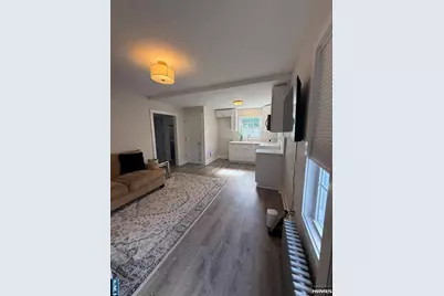 72 Cottage Street B #B, Midland Park, NJ 07432 - Photo 2