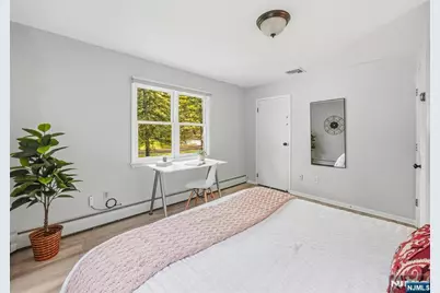 345 Shadyside Road, Ramsey, NJ 07446 - Photo 22