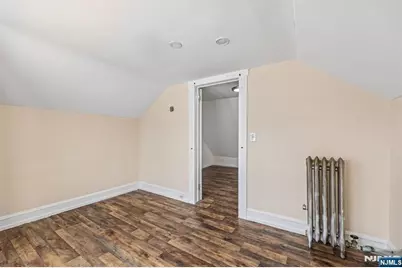21 5th Street, Clifton, NJ 07011 - Photo 34