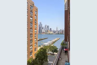 1125 Maxwell Lane 726 #726, Hoboken, NJ 07030 - Photo 22