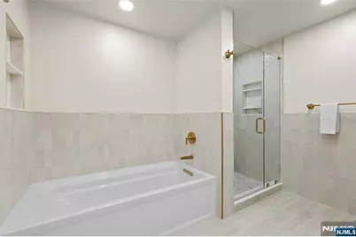 1125 Maxwell Lane 726 #726, Hoboken, NJ 07030 - Photo 16