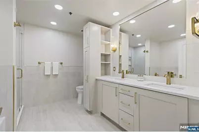 1125 Maxwell Lane 726 #726, Hoboken, NJ 07030 - Photo 14