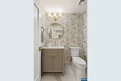 1125 Maxwell Lane 726 #726, Hoboken, NJ 07030 - Photo 20