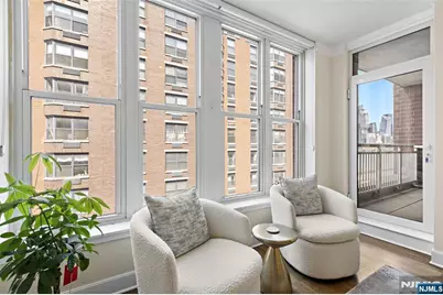 1125 Maxwell Lane 726 #726, Hoboken, NJ 07030 - Photo 4