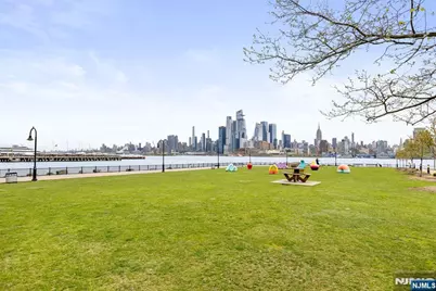 1125 Maxwell Lane 726 #726, Hoboken, NJ 07030 - Photo 42